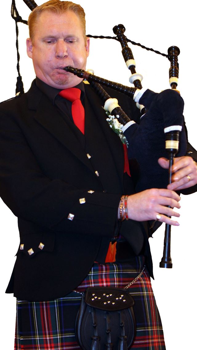 1284x2778 bagpipes - bagpipes iPhone Wallpaper