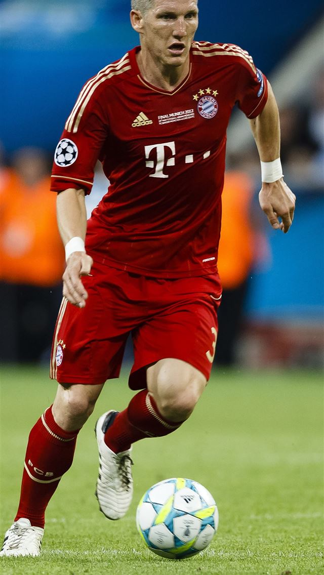 1284x2778 schweinsteiger - schweinsteiger iPhone Wallpaper