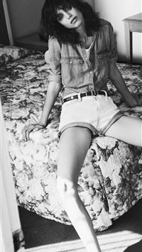 mica arganaraz wallpaper