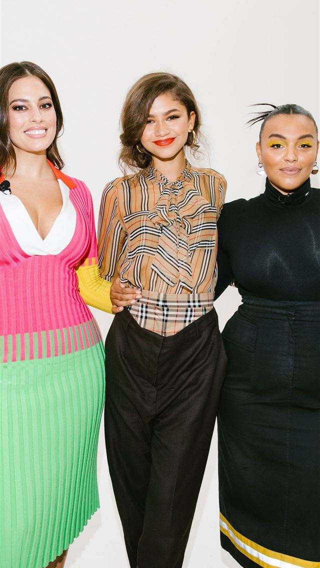 1284x2778 paloma elsesser - paloma elsesser iPhone Wallpaper