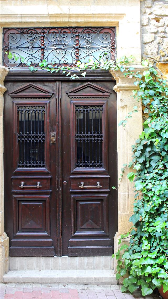 1284x2778 nicosia - nicosia iPhone Wallpaper