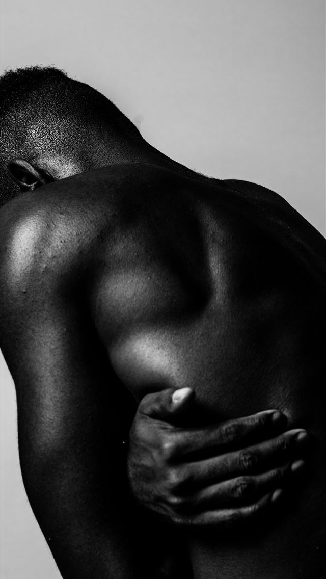 640x1136 greyscale photo of naked man -  iPhone Wallpaper