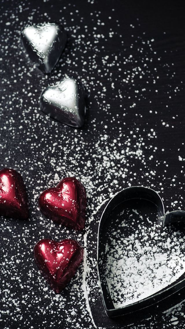 1284x2778 six heart accessories - hearts iPhone Wallpaper