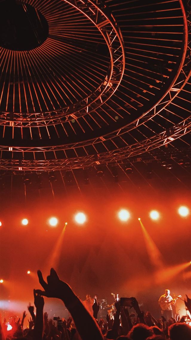 1284x2778 people watching concert - canada iPhone Wallpaper