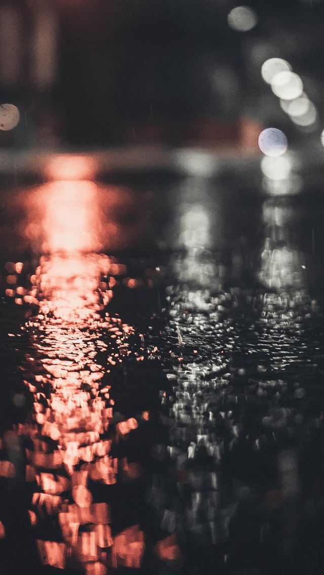 1284x2778 light bokeh during nighttime - rain iPhone Wallpaper