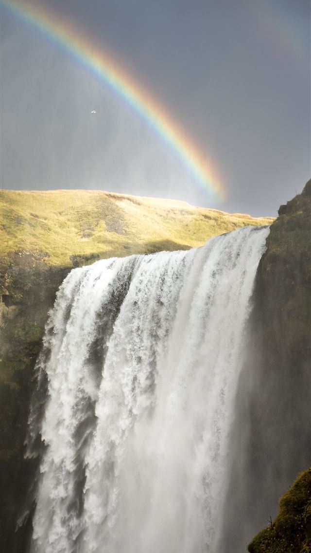 1284x2778 Kaietuer waterfalls - waterfall iPhone Wallpaper