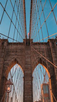 low angle photo of Brooklyn Bridge wallpaper
