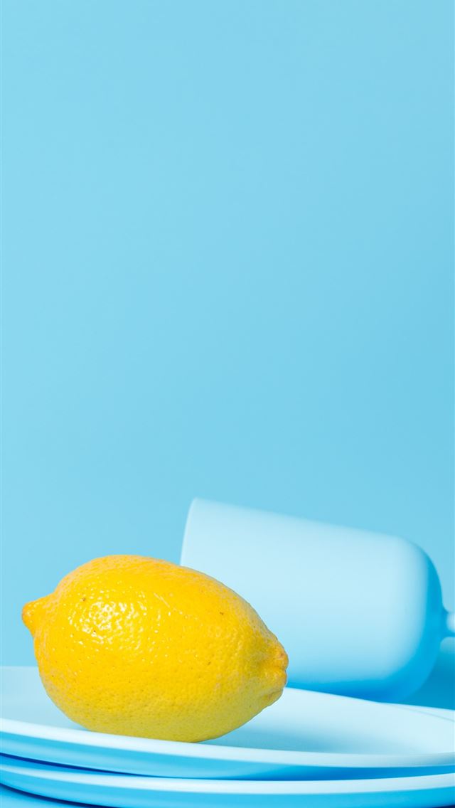 1284x2778 sliced lemon - canada iPhone Wallpaper