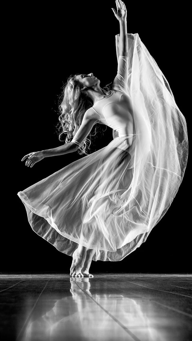 1284x2778 grayscale photography of woman doing ballet -  iphone 13 Wallpaper