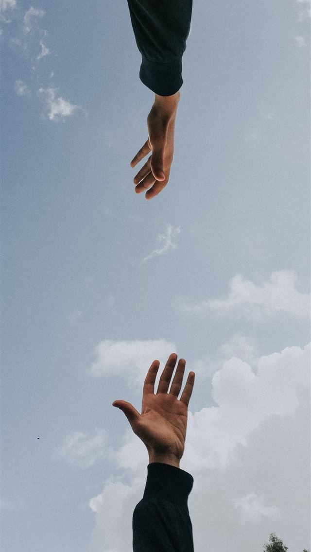 1284x2778 two person's arms - heart iPhone Wallpaper