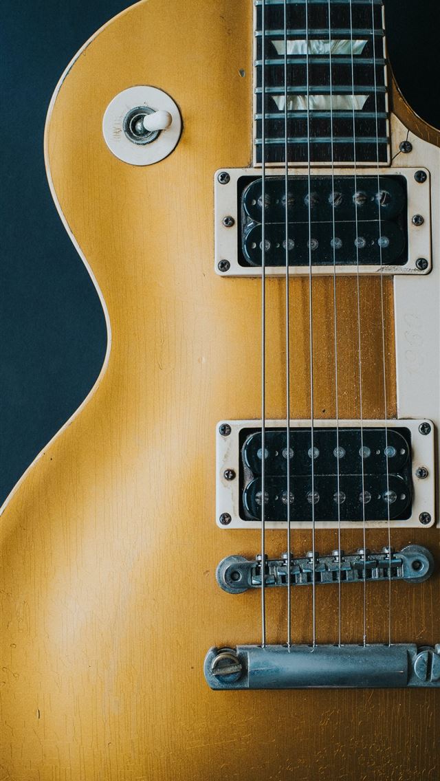 1284x2778 closeup photography of electric guitar - vintage iPhone Wallpaper