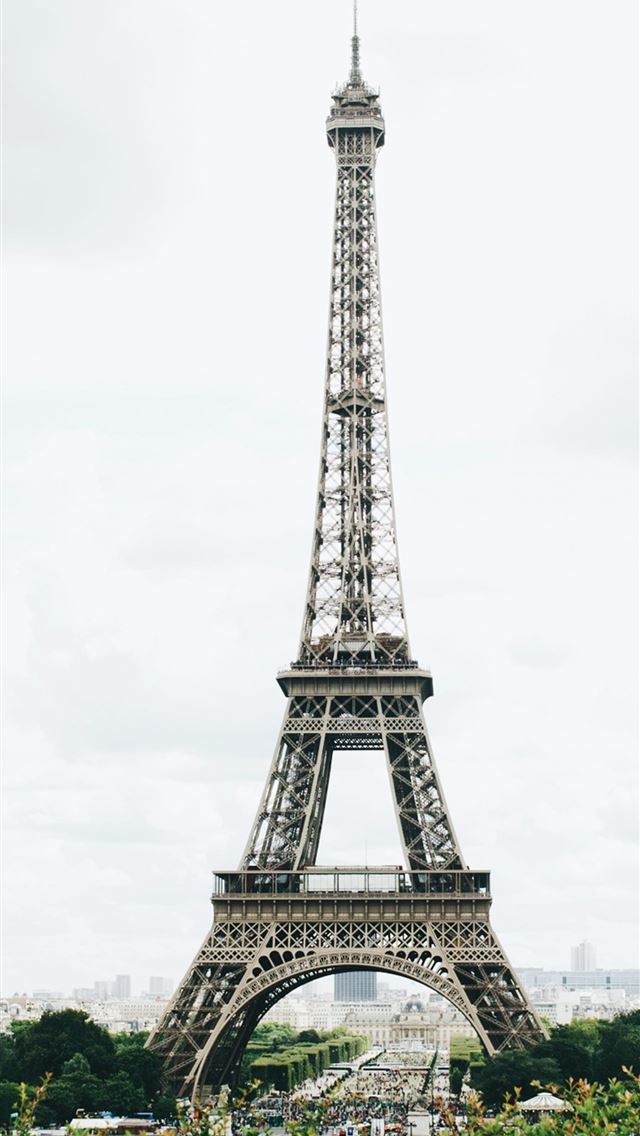 1284x2778 Eiffel Tower Paris - france iPhone Wallpaper