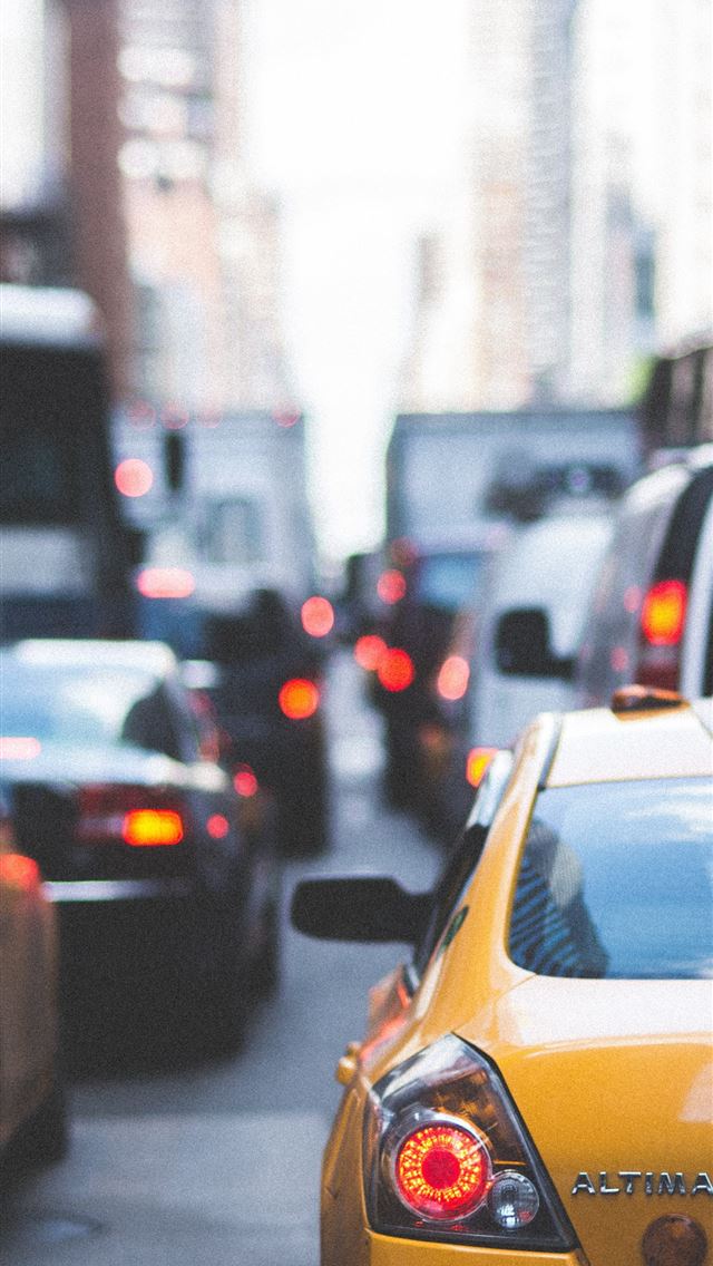1284x2778 vehicles on street - new york city iPhone Wallpaper