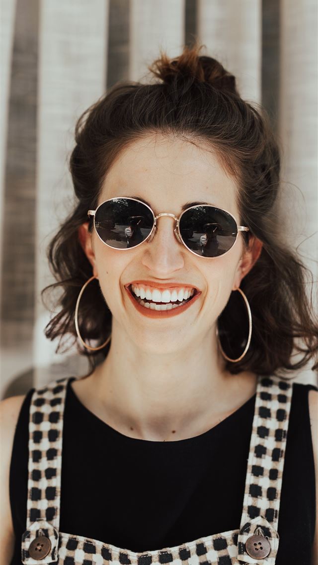 1284x2778 woman wearing white and black rompers and black to... - girl iPhone Wallpaper