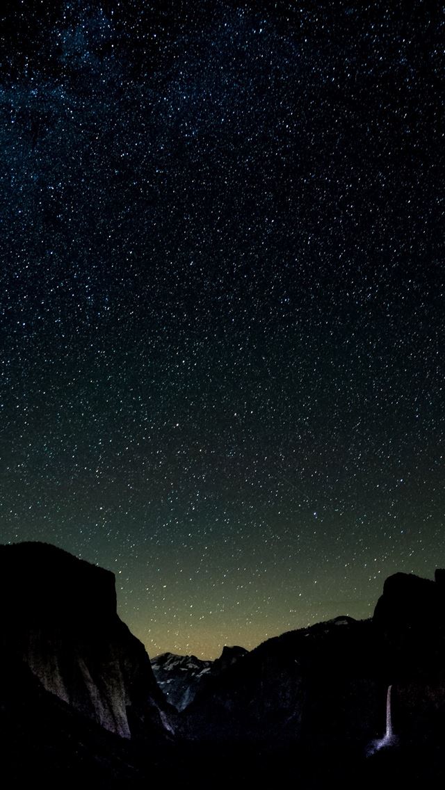 1284x2778 galaxy view on night sky - night iPhone Wallpaper