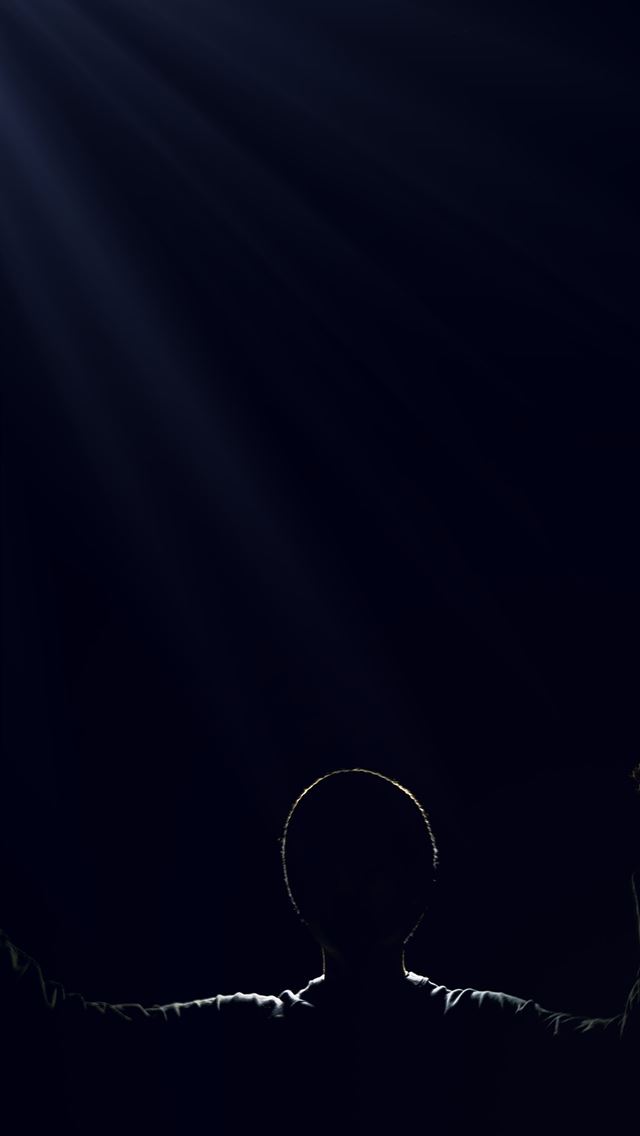 640x1136 silhouette of person raising two hands -  iPhone Wallpaper