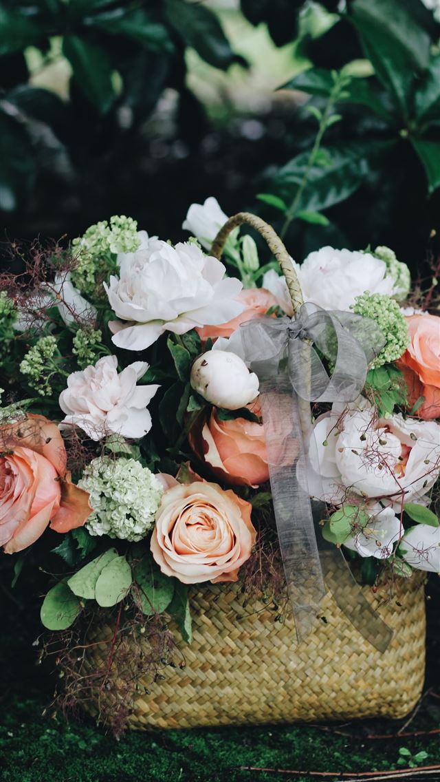 1284x2778 bouquet of white and pink flowers in basket -  iphone 13 Wallpaper