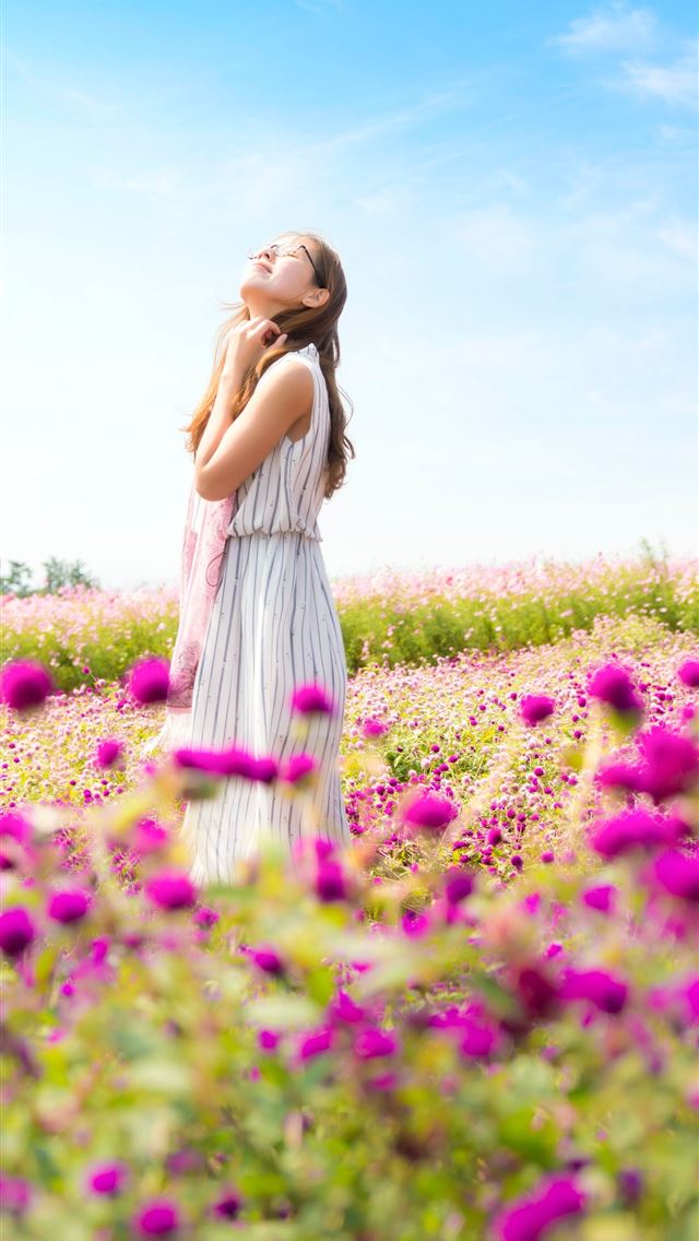 1284x2778 woman wearing white and gray striped sleeveless dr... - south korea iPhone Wallpaper