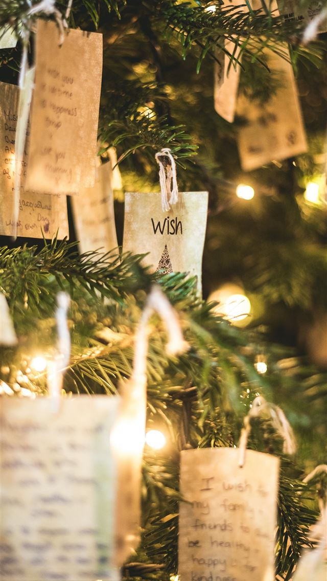 1284x2778 cards hanging on Christmas tree - christmas tree iPhone Wallpaper