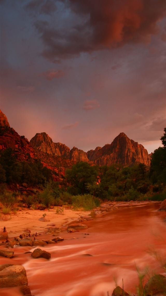 1284x2778 brown canyon during sunset - mountain iPhone Wallpaper