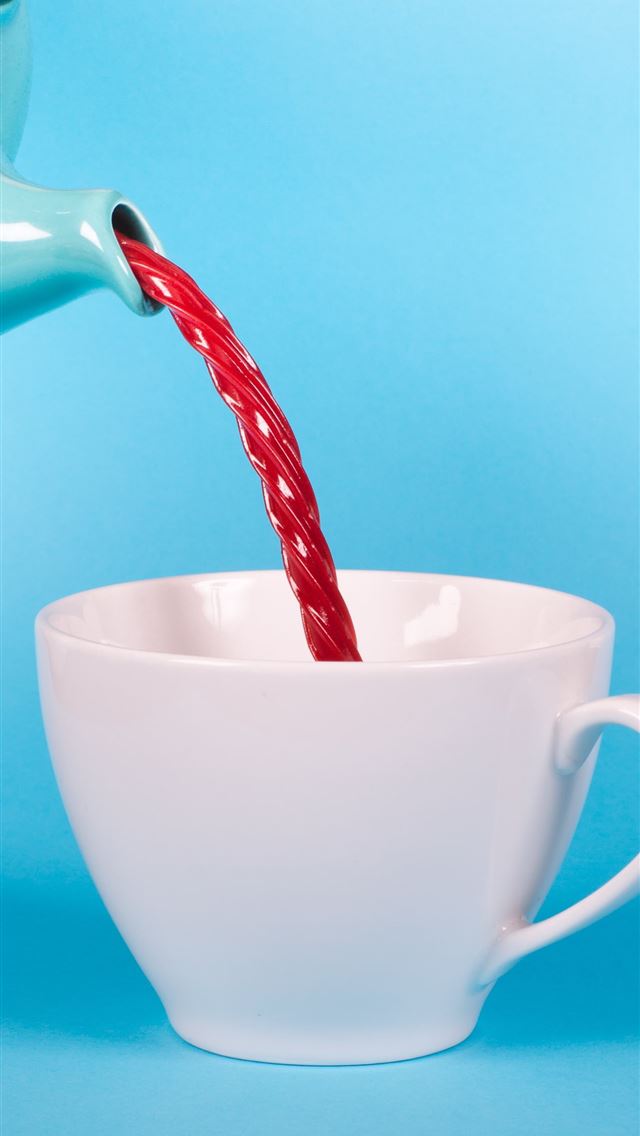 640x1136 green teapot pouring red liquid to white teacup cl... -  iPhone Wallpaper