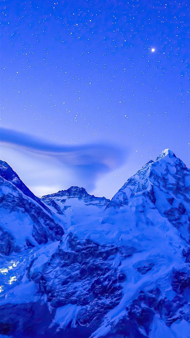 1284x2778 base camp lights mount everest 4k -  iphone 13 Wallpaper