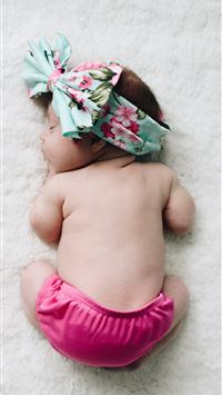 baby's pink panty wallpaper