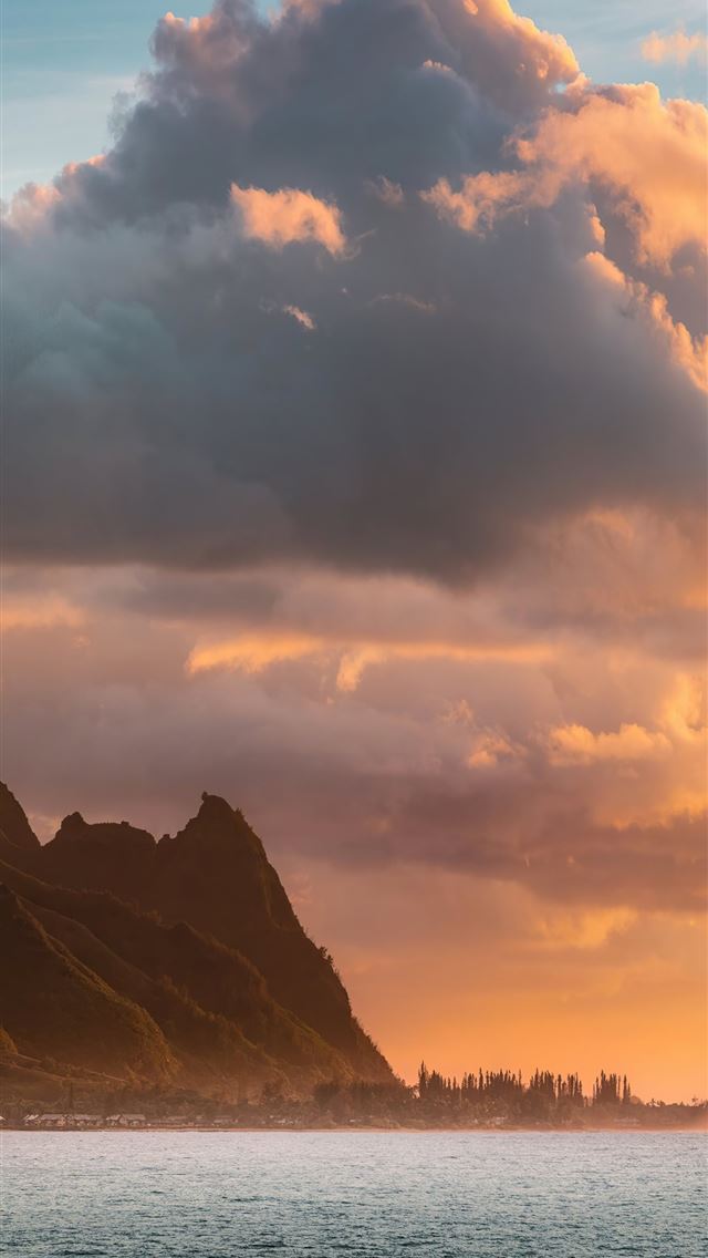 1284x2778 clouds in kauai -  iphone 13 Wallpaper