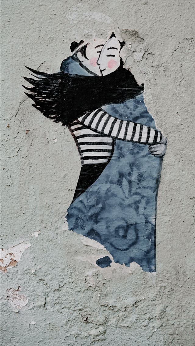 1284x2778 man hugging woman wall painting - portugal iPhone Wallpaper