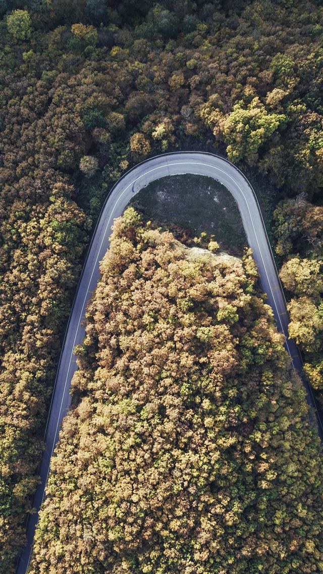 1284x2778 birds eye view road - hungary iPhone Wallpaper