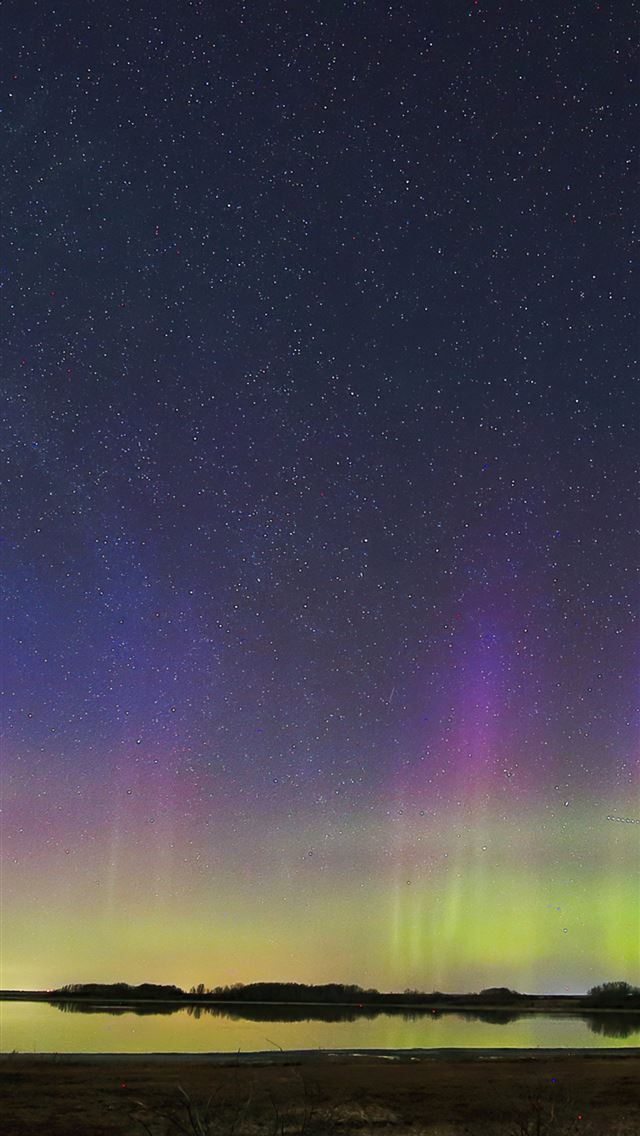 1284x2778 aurora borealis northern light lake 4k -  iphone 13 Wallpaper