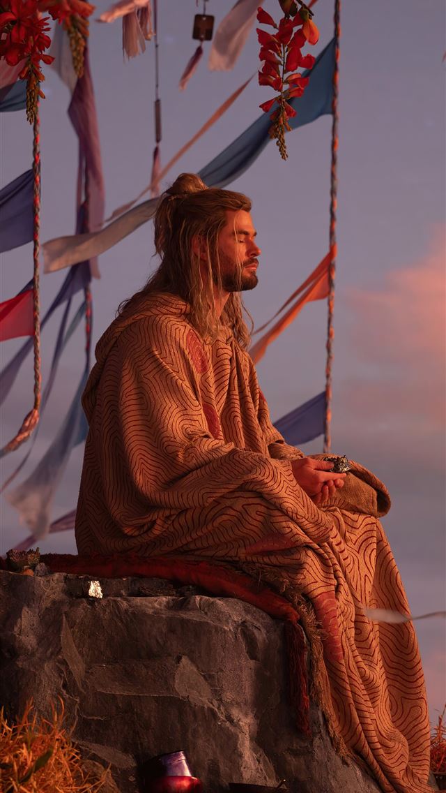 1284x2778 chris thor love and thunder 5k -  iphone 13 Wallpaper