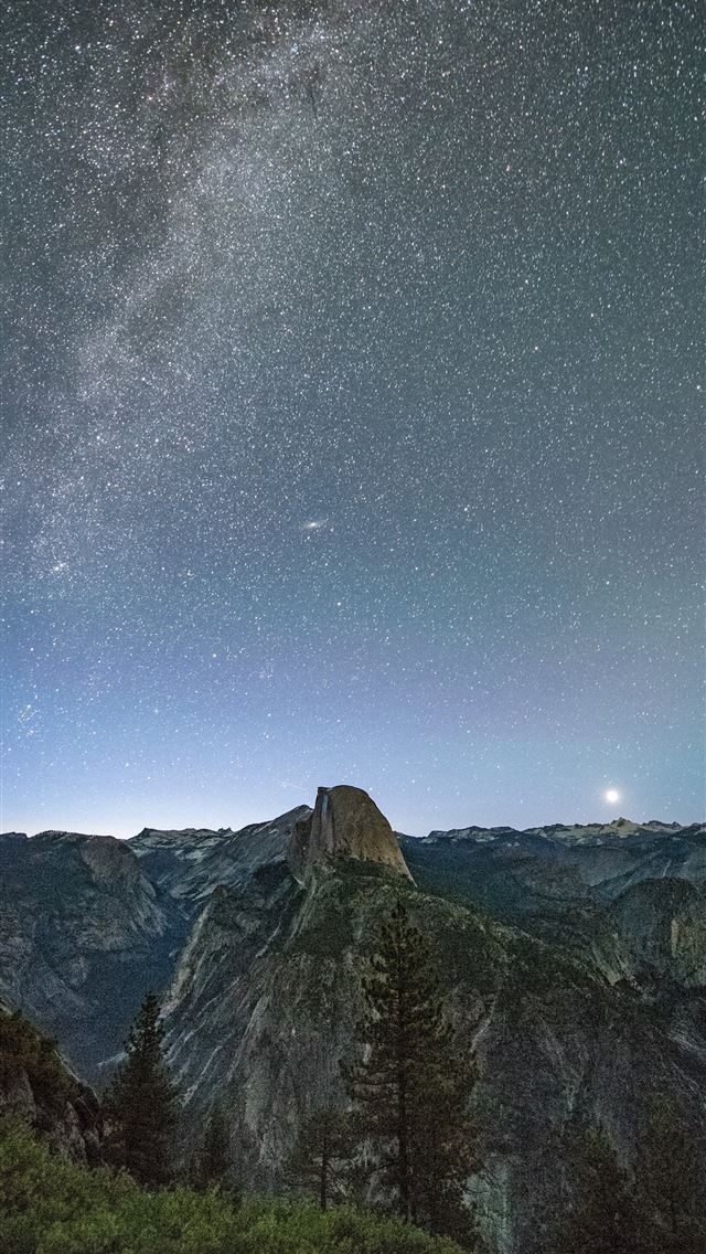 1290x2796 gray mountains under starry night -  iphone 14 Wallpaper