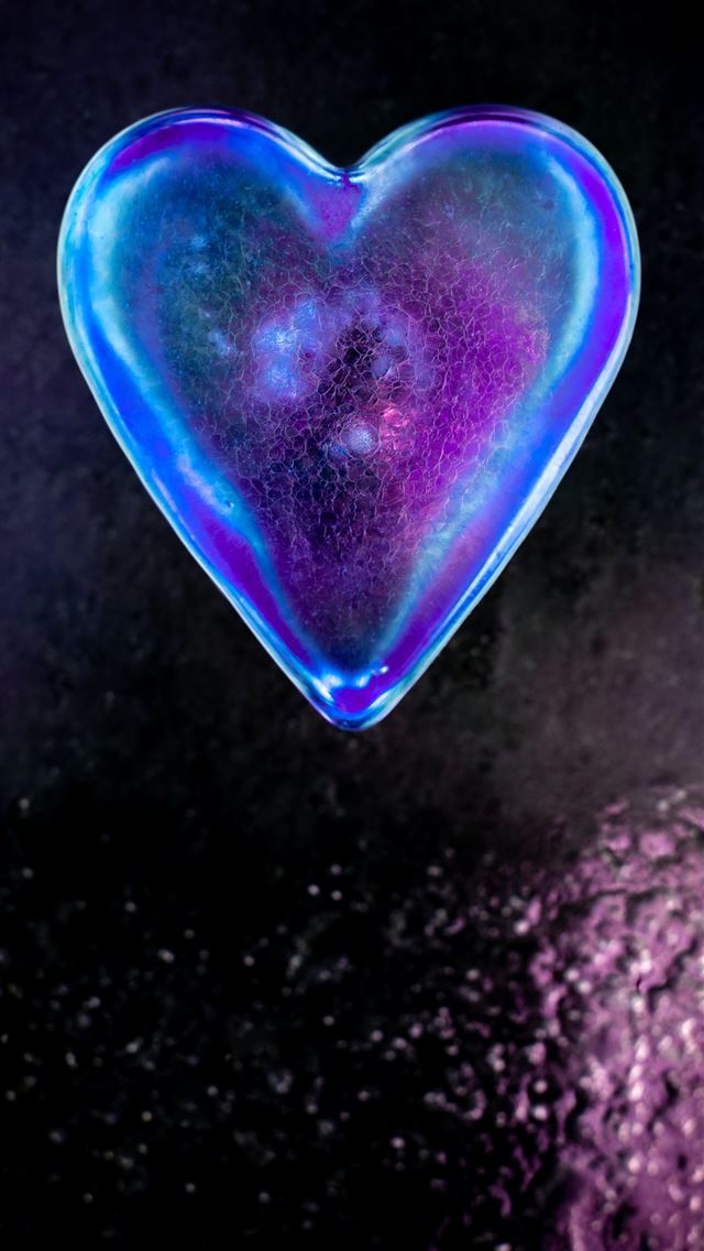 1290x2796 purple heart shaped ornament on black and white te... - heart iPhone Wallpaper