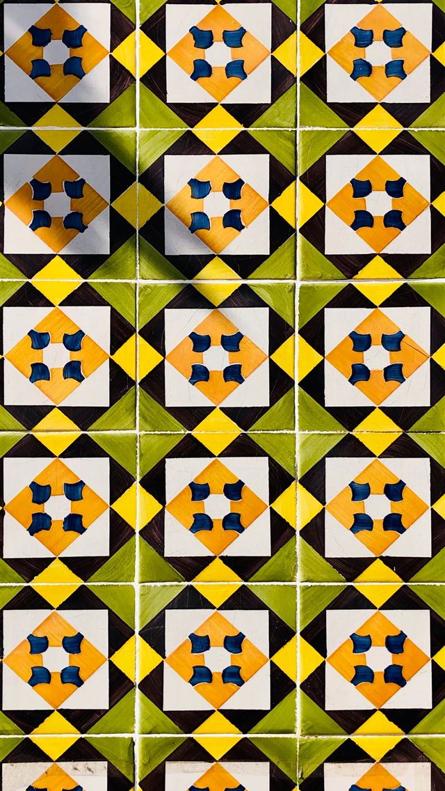1290x2796 green and orange garment -  iphone 14 Wallpaper