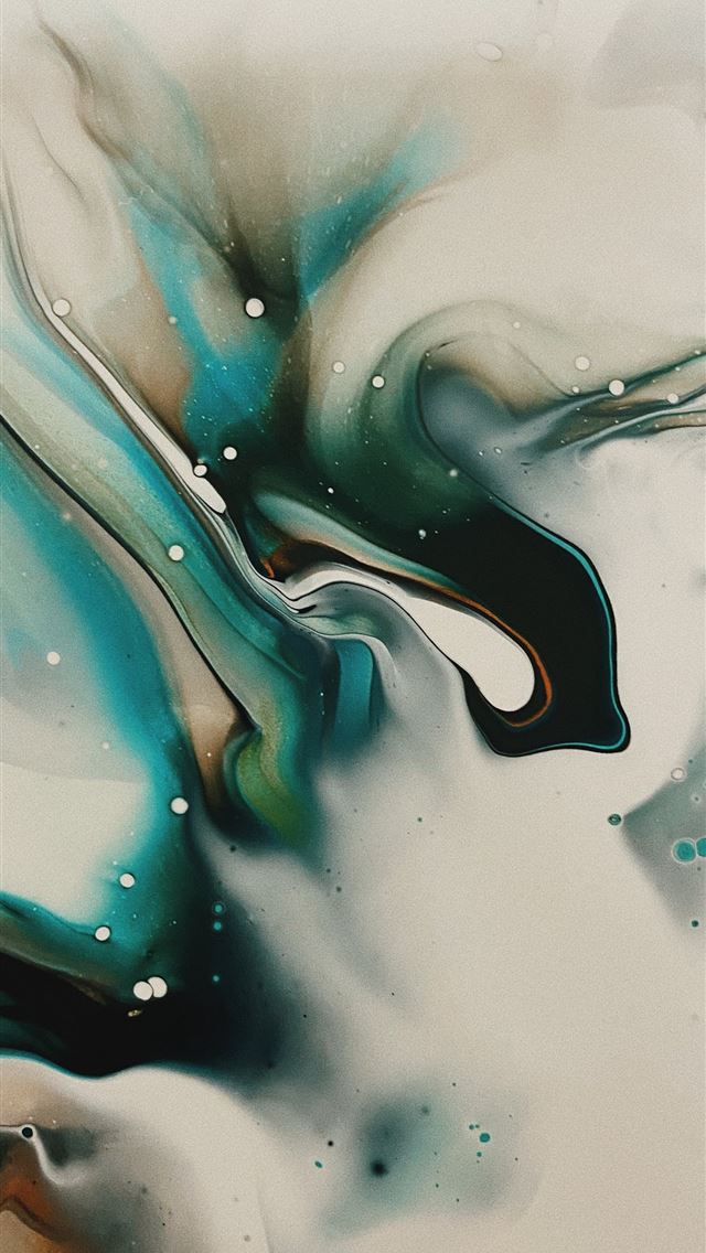 1290x2796 white and black water splash - gold iPhone Wallpaper