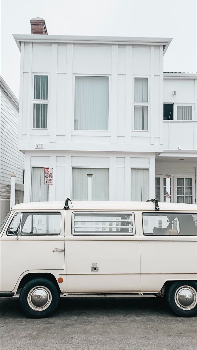 640x1136 white van -  iPhone Wallpaper