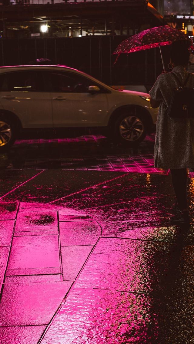 1290x2796 person holding umbrella while walking -  iphone 14 Wallpaper