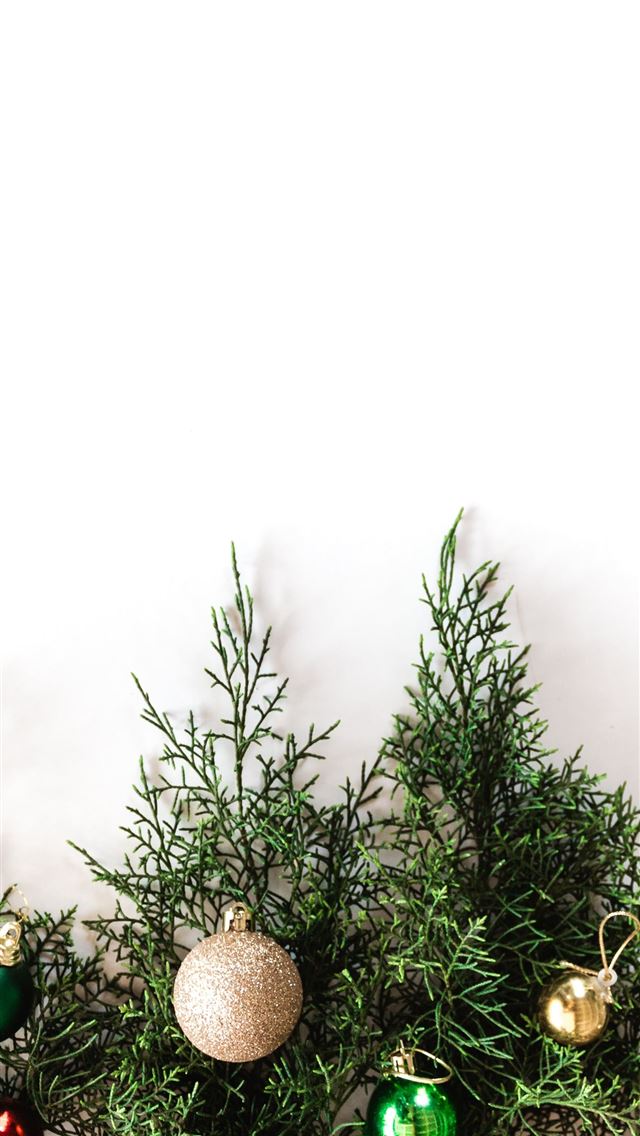 1290x2796 silver bauble - christmas iPhone Wallpaper