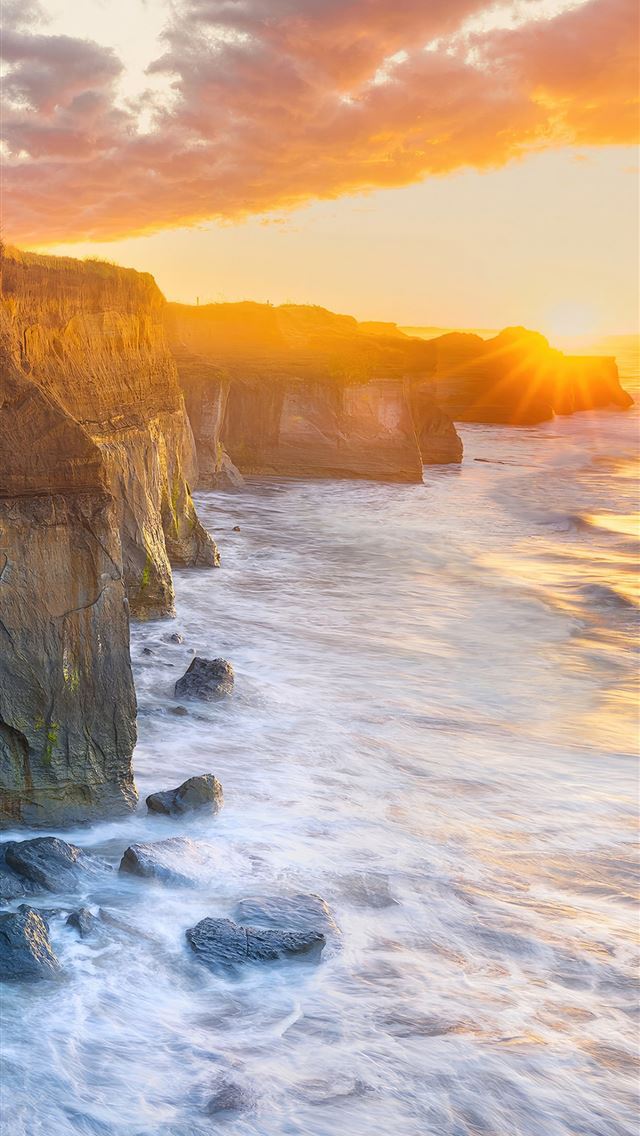1290x2796 cliffs at waverley beach - nature iPhone Wallpaper