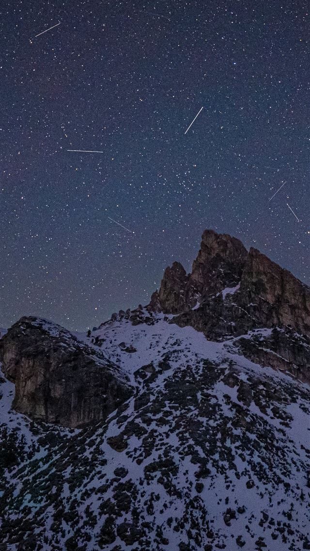 1290x2796 comet rain over mountains in dolomites - nature iPhone Wallpaper