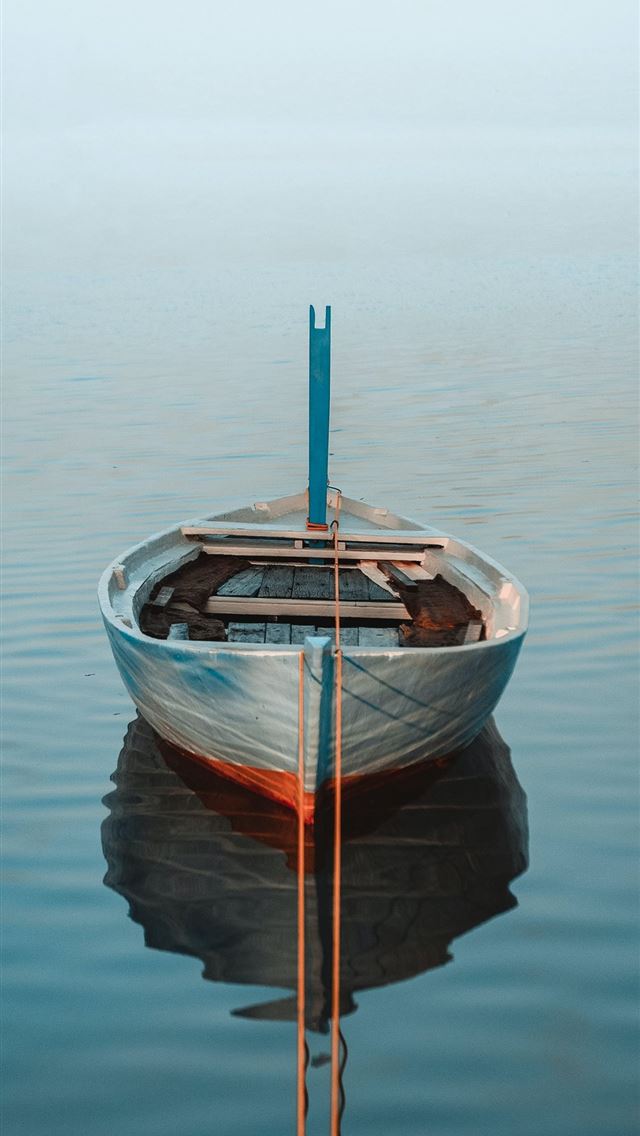 1125x2436 white boat surrounded by body of water - summer iPhone Wallpaper