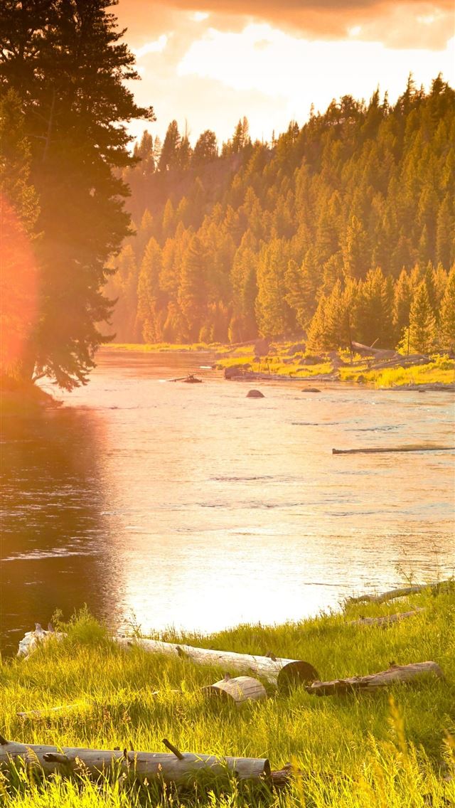 1290x2796 sunset after a storm in yellowstone national park ... - nature iPhone Wallpaper