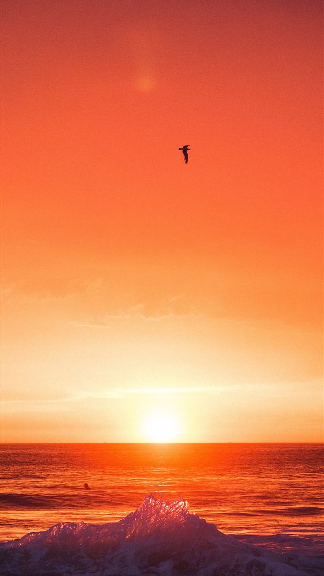 640x1136 seawaves during sunset -  iPhone Wallpaper