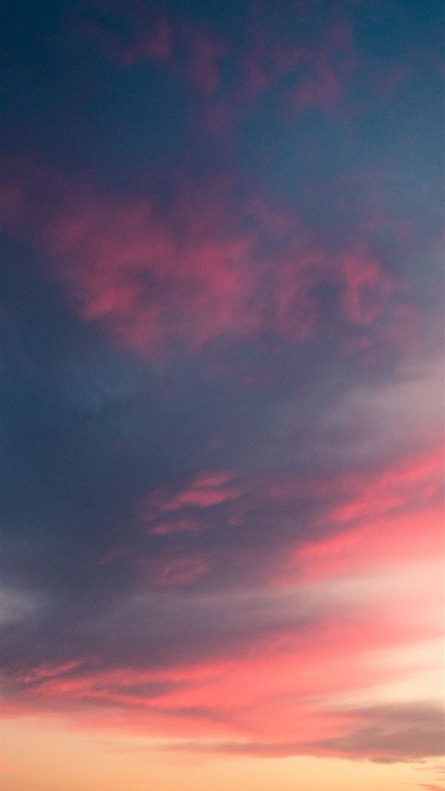 640x1136 red and blue clouds at golden hour -  iPhone Wallpaper