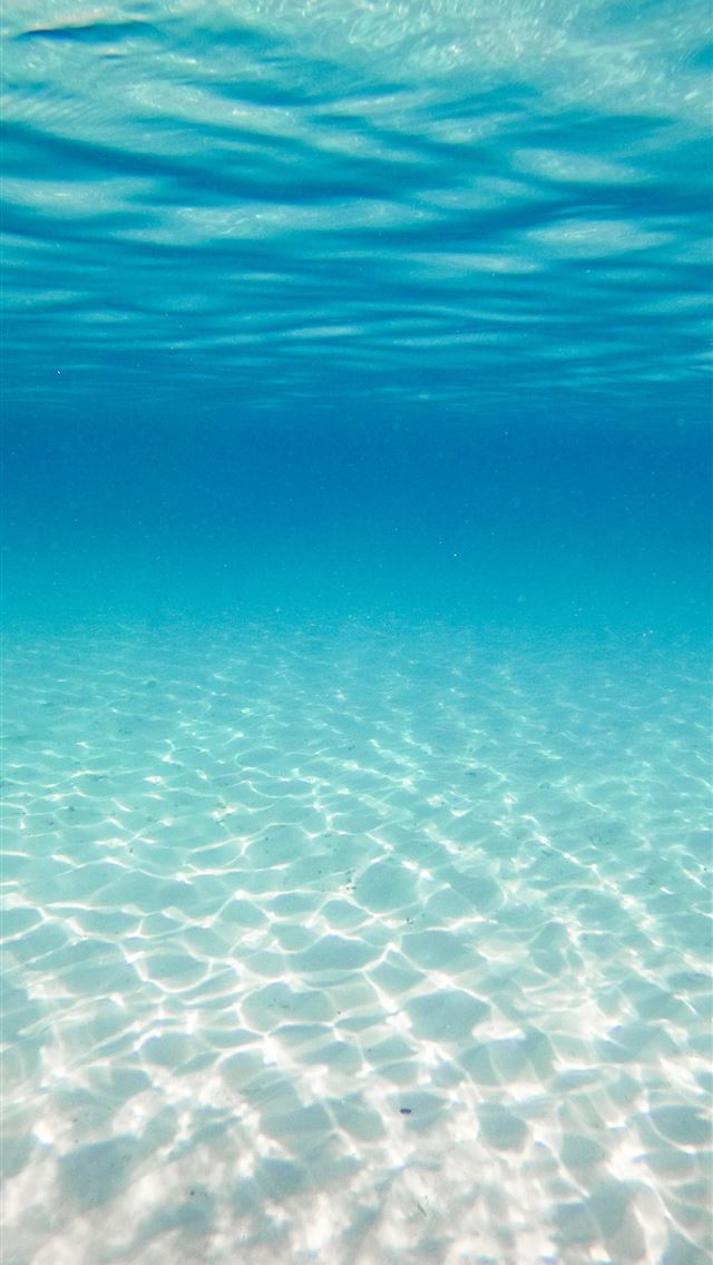 1290x2796 blue body of water during daytime -  iphone 14 Wallpaper