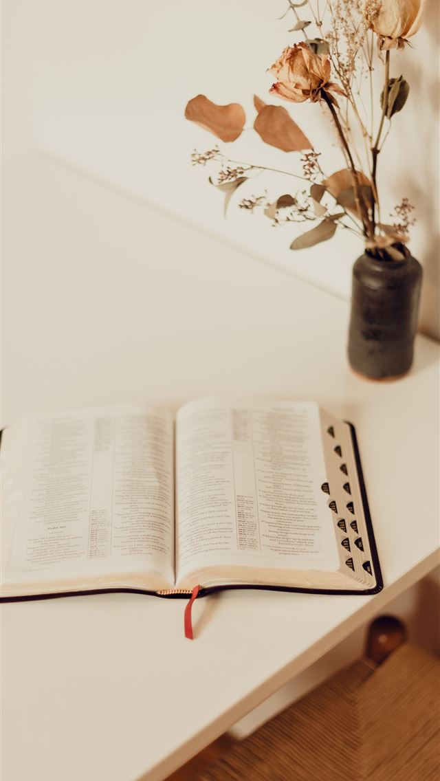 1290x2796 white book page on white table -  iphone 15 Wallpaper