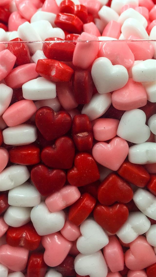 1290x2796 white and red heart candies - hearts iPhone Wallpaper