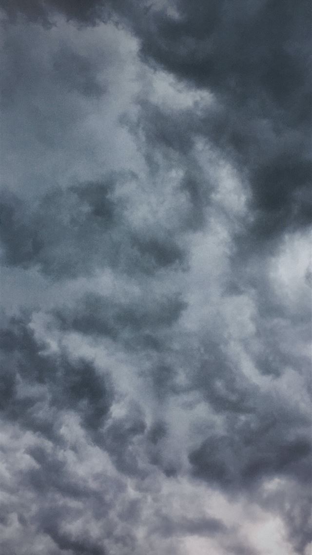 1290x2796 gray and white cloudy sky -  iphone 15 Wallpaper