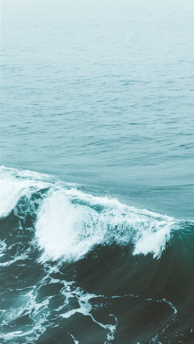 1290x2796 sea waves during daytime -  iphone 15 Wallpaper